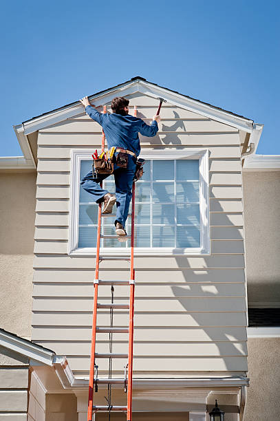 Siding Removal and Disposal in Mackinac Island, MI